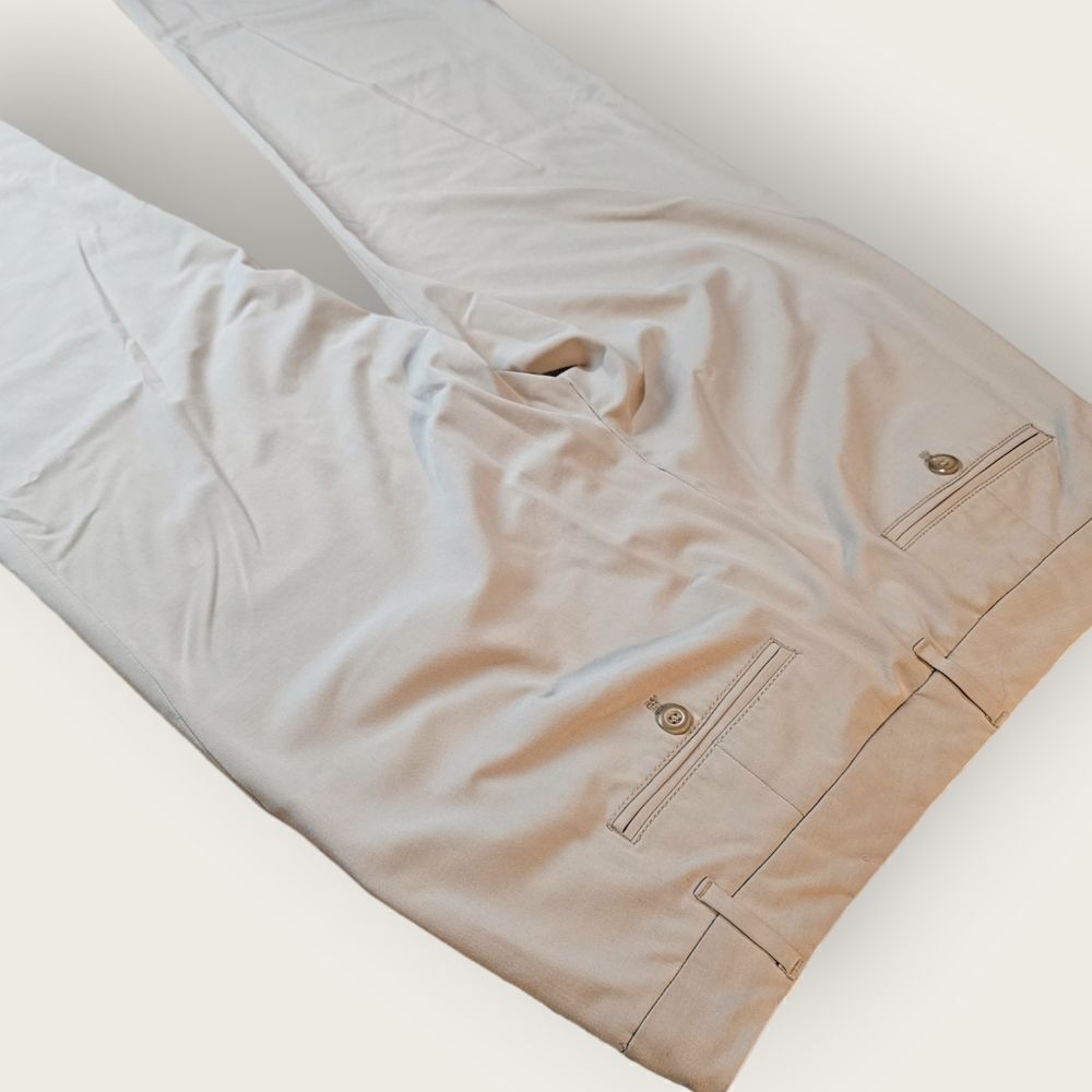 🌼4/$30 Gapstretch Beige Flare Pants – EUC ✨👖 - Picture 5 of 6
